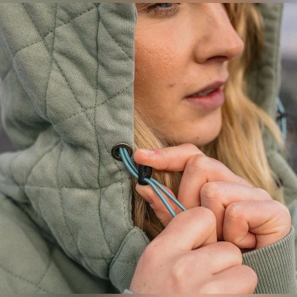 Quilted Green Hooded Jacket passenger women’s large cotton - Picture 7 of 7